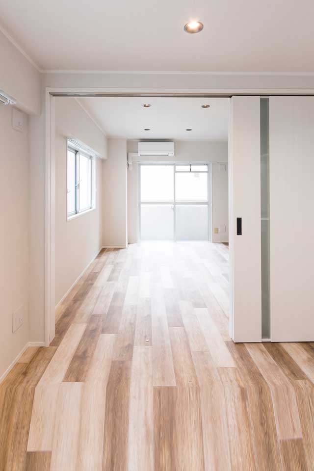 Reforma integral de una vivienda en A Coruña realizada por Linvora